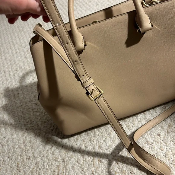 Michael Kors Large Tan Purse - Picture 5 of 11
